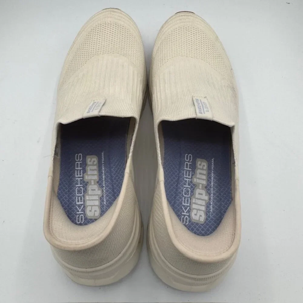 Skechers Women's Glide-Step Slip-Ins Sneakers Off White Size 9.5 - Picture 7 of 7